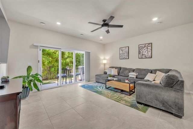 4777 SPARKLING SHELL AVENUE, Kissimmee, FL 34746