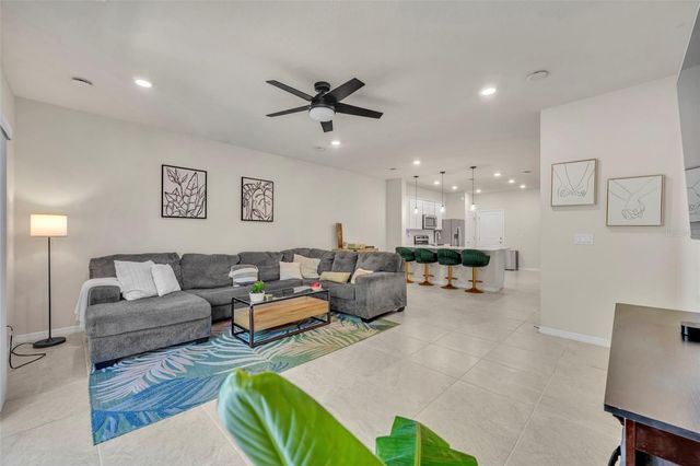 4777 SPARKLING SHELL AVENUE, Kissimmee, FL 34746