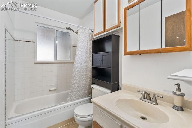 4096 London Lane, Colorado Springs, CO 80916