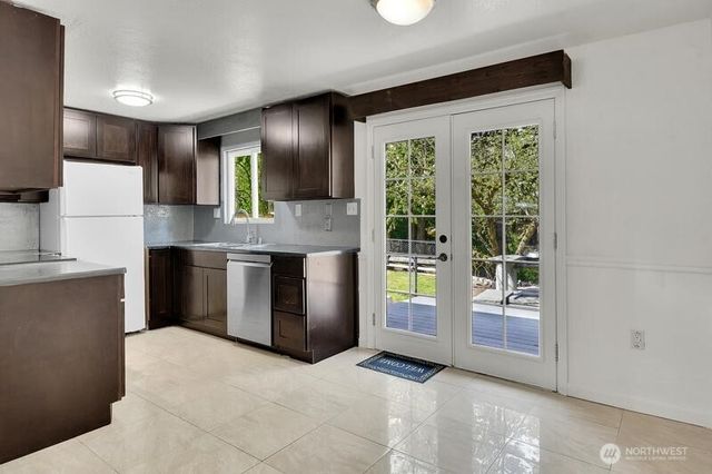 3214 95th Drive SE, Lake Stevens, WA 98258