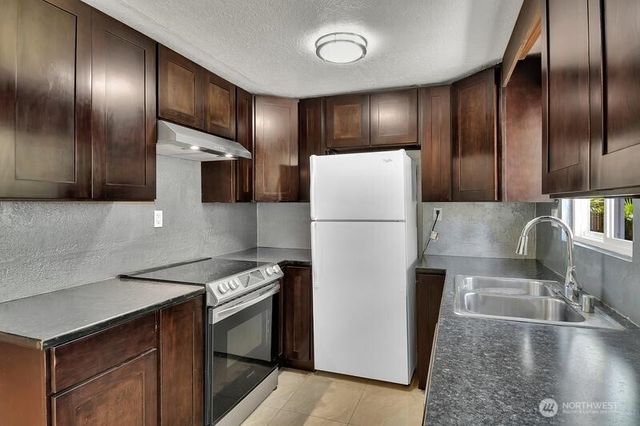 3214 95th Drive SE, Lake Stevens, WA 98258
