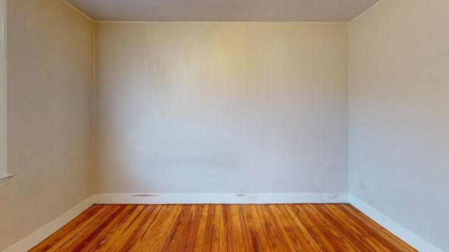 35 Hewins St 3, Boston, MA 02121