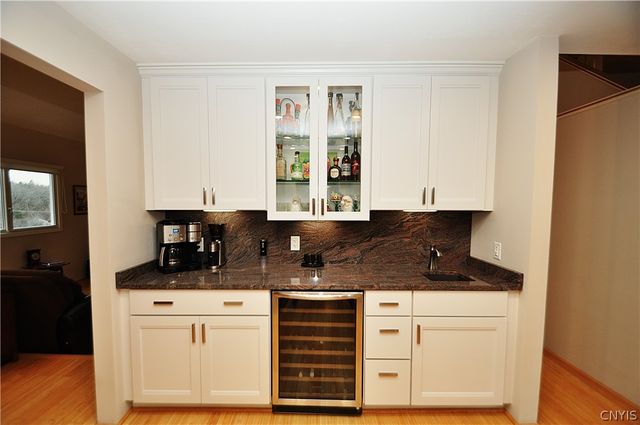 6205 Keystone Way, Dewitt, NY 13078