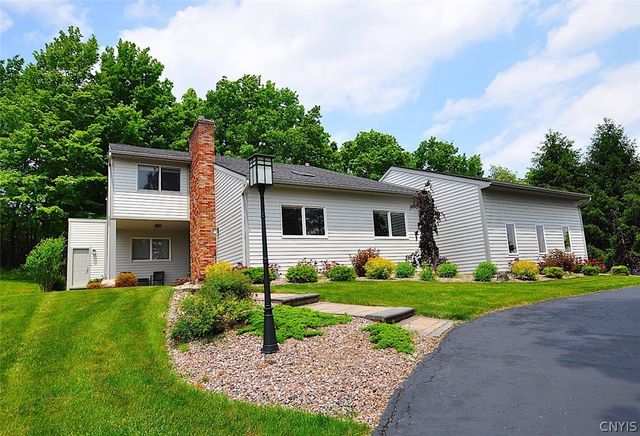 6205 Keystone Way, Dewitt, NY 13078