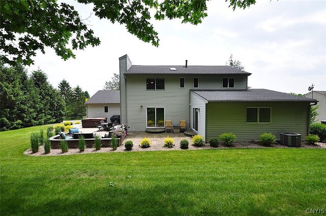 6205 Keystone Way, Dewitt, NY 13078