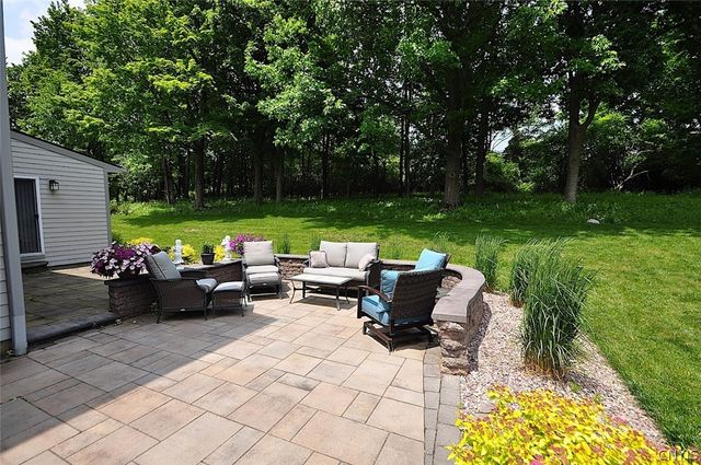 6205 Keystone Way, Dewitt, NY 13078