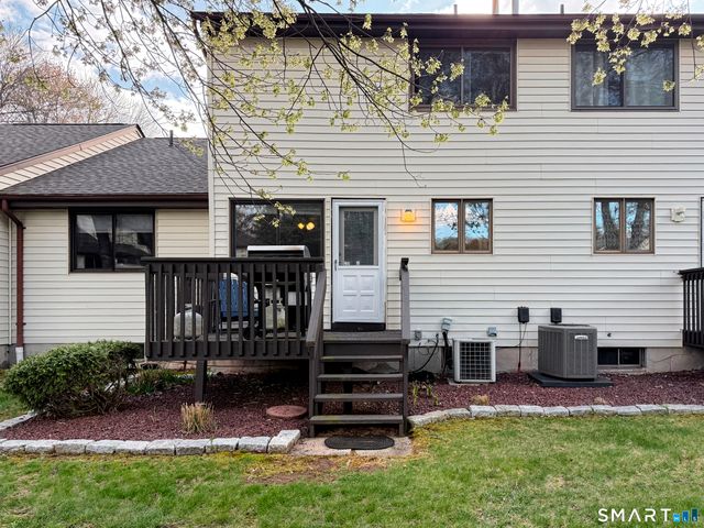 6-3 Oak Forest Drive 63, Manchester, CT 06042