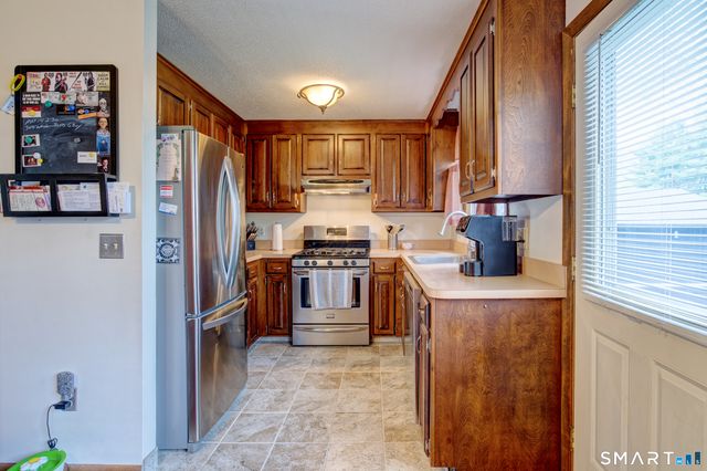 6-3 Oak Forest Drive 63, Manchester, CT 06042