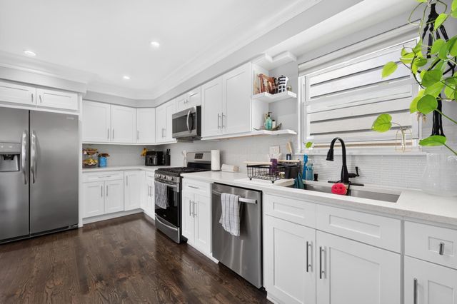 7010 JACKSON ST, West New York, NJ 07093