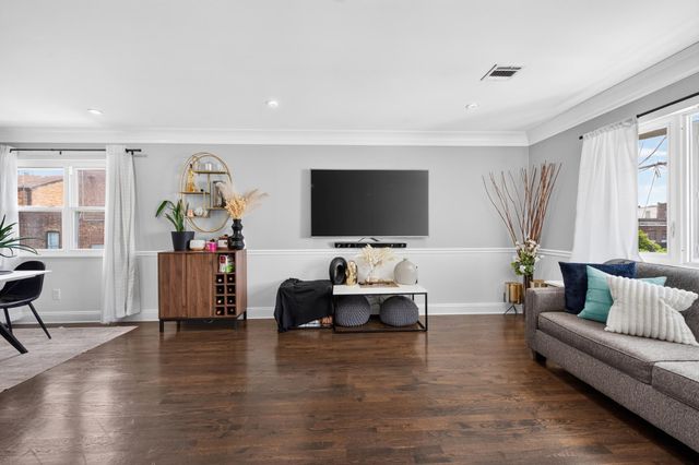 7010 JACKSON ST, West New York, NJ 07093