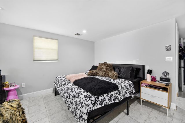 7010 JACKSON ST, West New York, NJ 07093