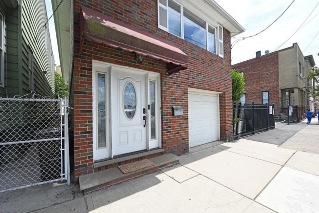 7010 JACKSON ST, West New York, NJ 07093