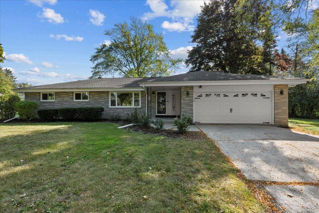 6549 W Donges LANE, Brown Deer, WI 53223