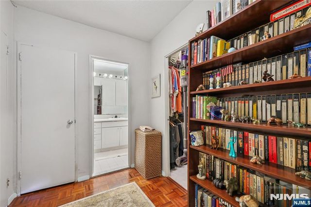 6 Horizon 2106, Fort Lee, NJ 07024