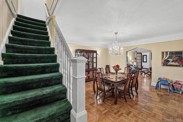 2218 Holland Avenue, Bronx, NY 10467