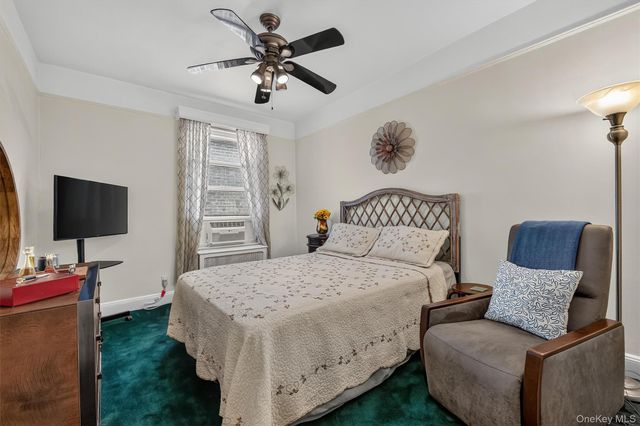 2218 Holland Avenue, Bronx, NY 10467