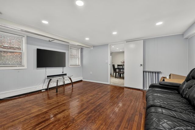 2218 Holland Avenue, Bronx, NY 10467