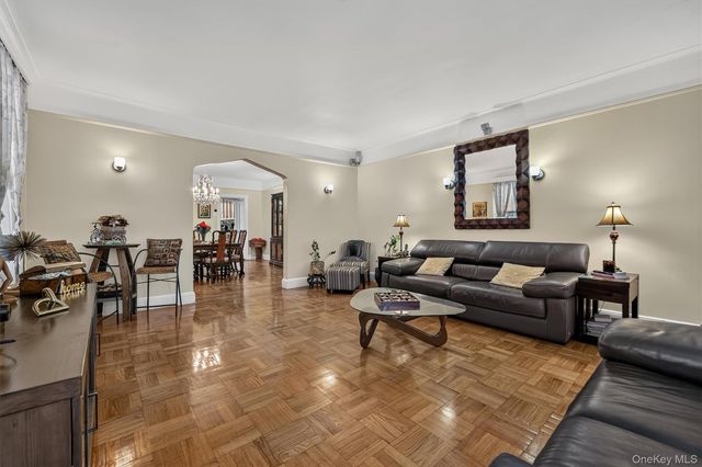 2218 Holland Avenue, Bronx, NY 10467