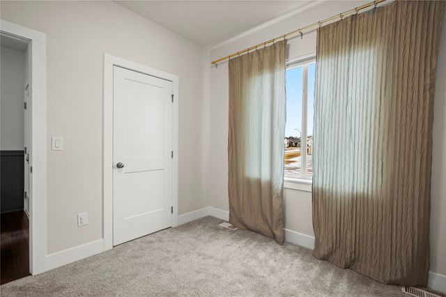 1816 SE Justice Street, Ankeny, IA 50021