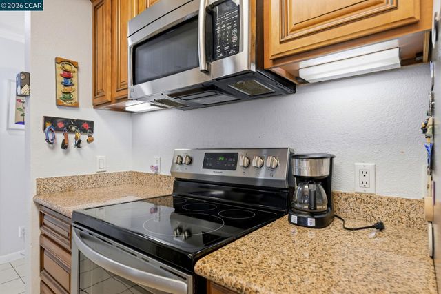 324 Catalpa St 120, San Mateo, CA 94401