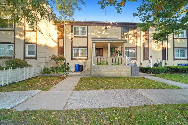 13629 222nd Street, Laurelton, NY 11413