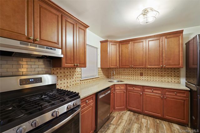 13629 222nd Street, Laurelton, NY 11413