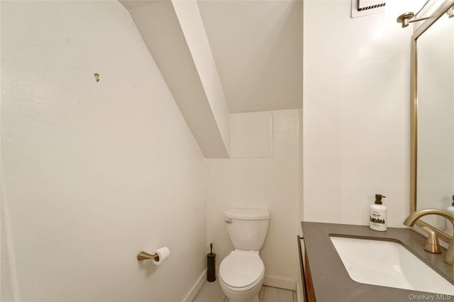 13629 222nd Street, Laurelton, NY 11413
