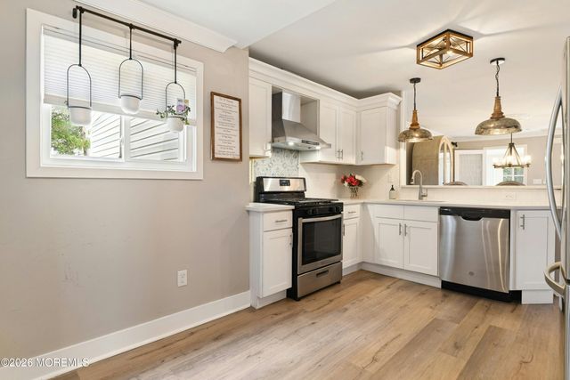 914 Anglesea Avenue, Bayville, NJ 08721