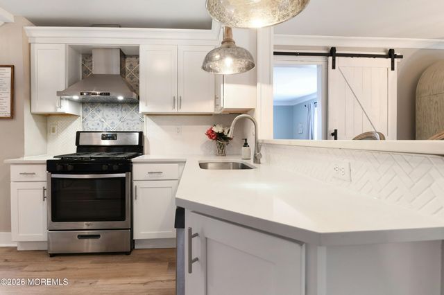 914 Anglesea Avenue, Bayville, NJ 08721