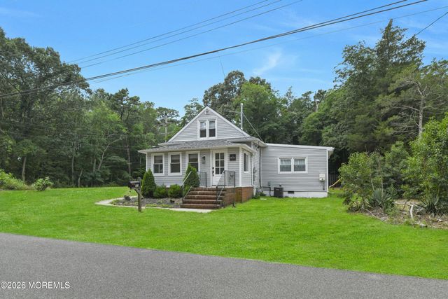 914 Anglesea Avenue, Bayville, NJ 08721