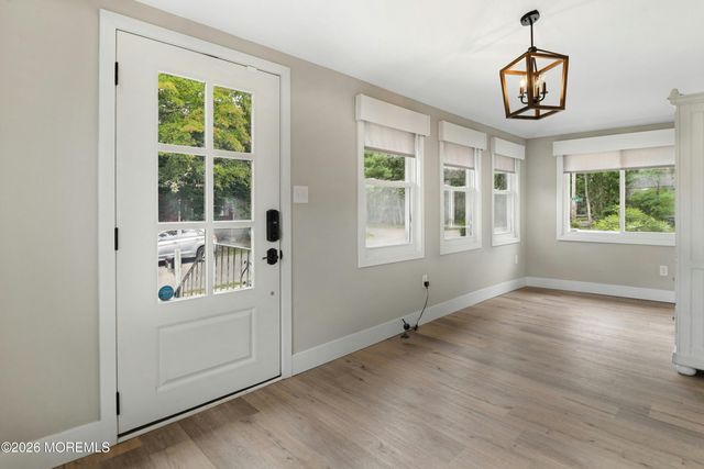 914 Anglesea Avenue, Bayville, NJ 08721