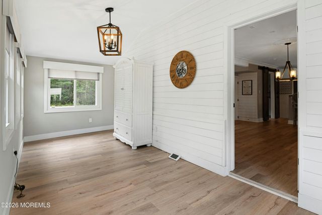 914 Anglesea Avenue, Bayville, NJ 08721