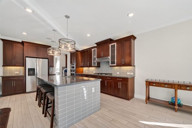 51 Scepter Ridge, Sugar Land, TX 77498