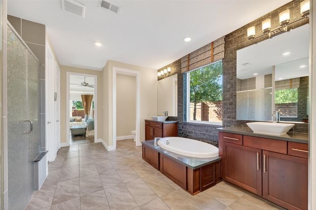 51 Scepter Ridge, Sugar Land, TX 77498