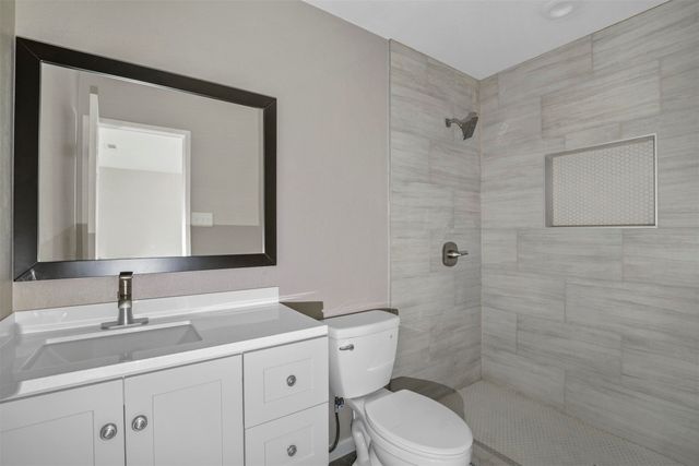 4904 Watkins Drive, The Colony, TX 75056