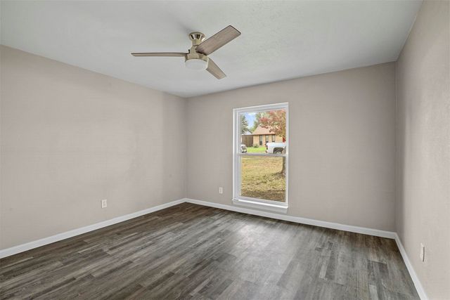 4904 Watkins Drive, The Colony, TX 75056