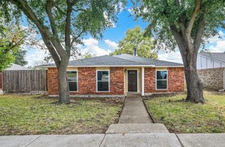 4904 Watkins Drive, The Colony, TX 75056