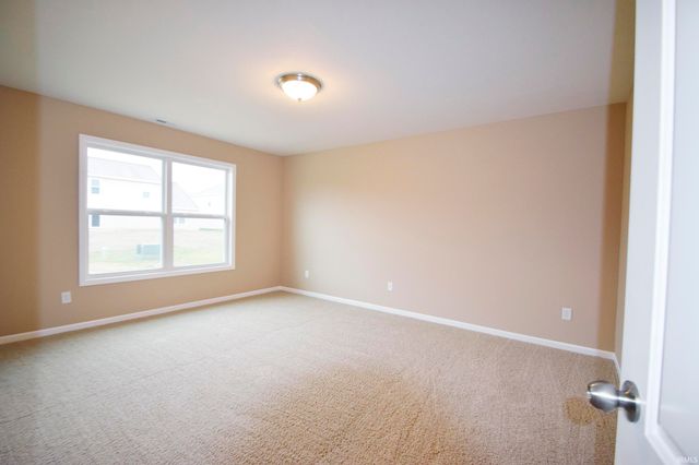 15028 Whitaker Drive, Fort Wayne, IN 46818