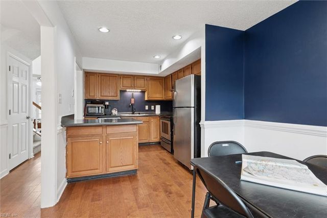 301 Derby RN, Yorktown, VA 23693