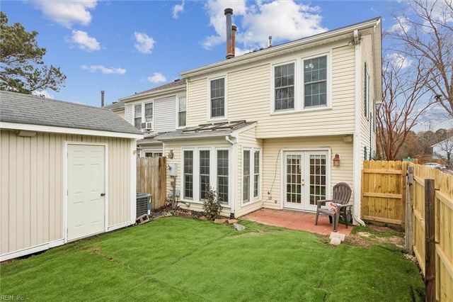 301 Derby RN, Yorktown, VA 23693