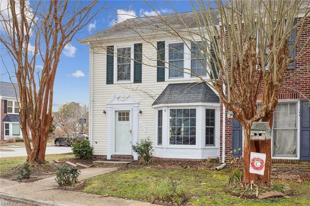 301 Derby RN, Yorktown, VA 23693