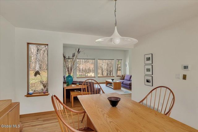 212 Mannix Road, East Greenbush, NY 12061