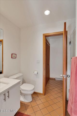 212 Mannix Road, East Greenbush, NY 12061