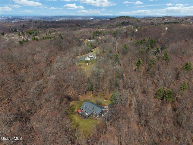 212 Mannix Road, East Greenbush, NY 12061