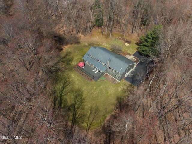212 Mannix Road, East Greenbush, NY 12061
