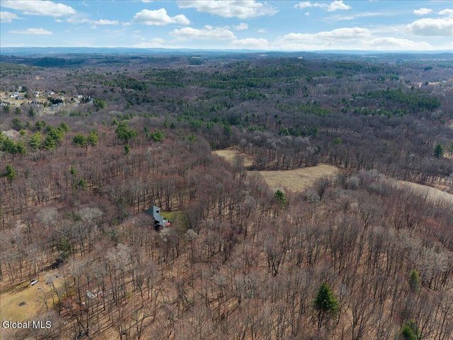 212 Mannix Road, East Greenbush, NY 12061