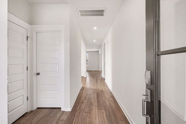 306 Tucker Trice Blvd, Lebanon, TN 37087