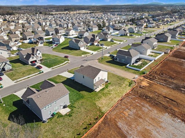 306 Tucker Trice Blvd, Lebanon, TN 37087