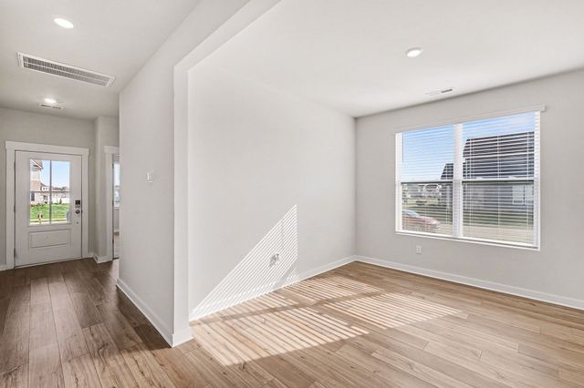 306 Tucker Trice Blvd, Lebanon, TN 37087