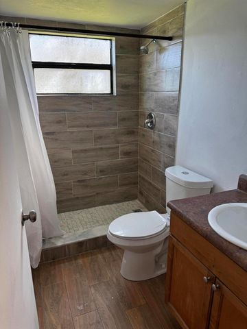1618 Meadows Circle W, Boynton Beach, FL 33436